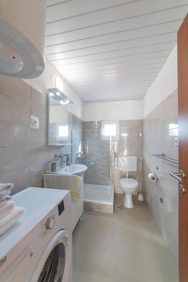 Holiday Home Sego With Private Pool Veliki Brocanac Exterior foto