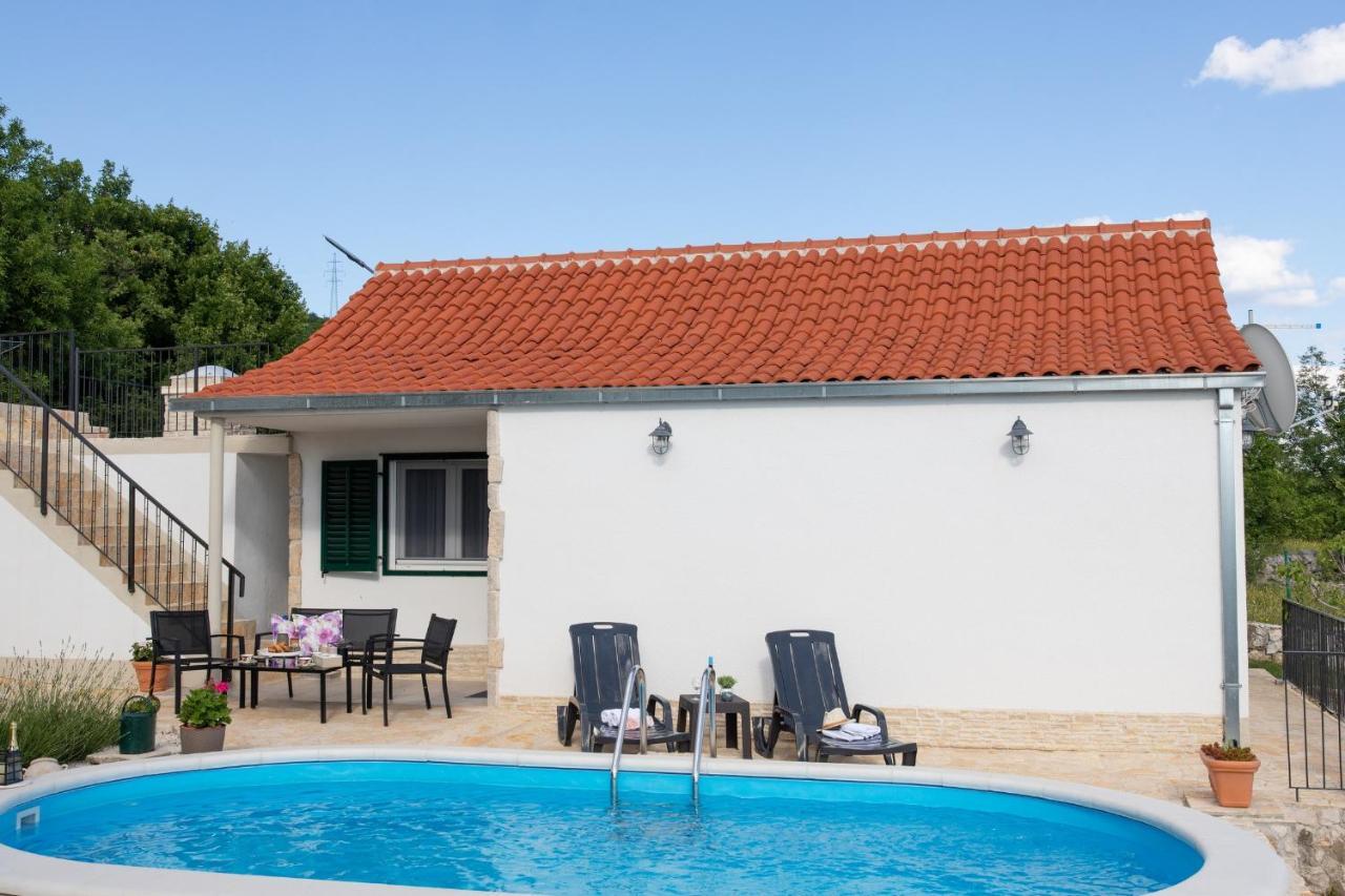 Holiday Home Sego With Private Pool Veliki Brocanac Exterior foto